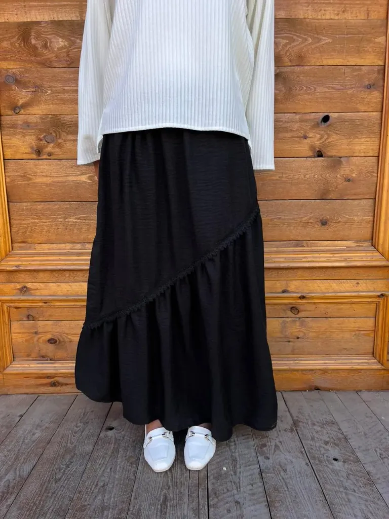 black lenin cloche skirt